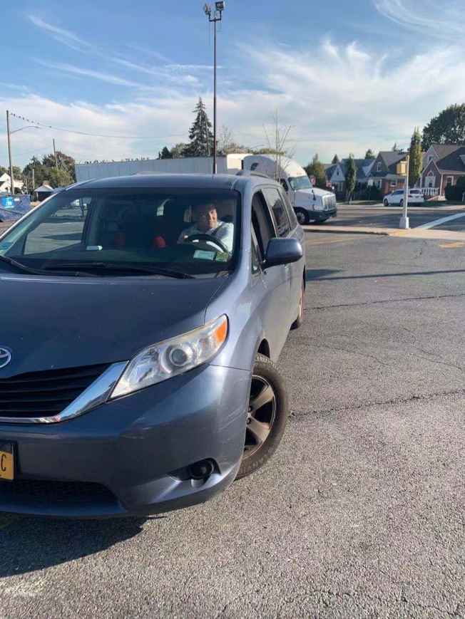 已经做网约车司机两年的邢远博说，他遇到的客人中，大约只有30%会付小费。（和钊宇／摄影）